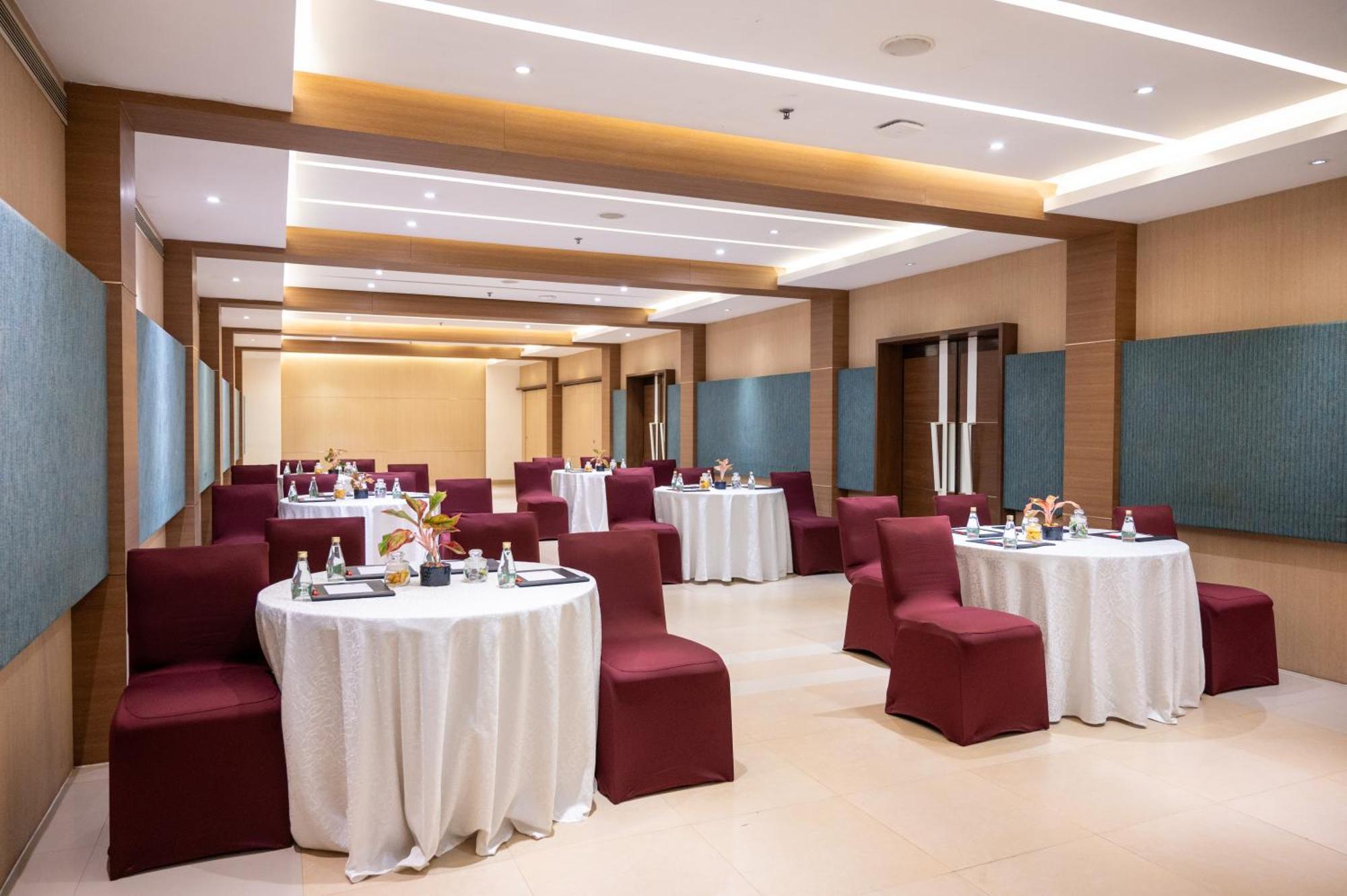Grand Kakinada By Grt Hotels Exterior foto