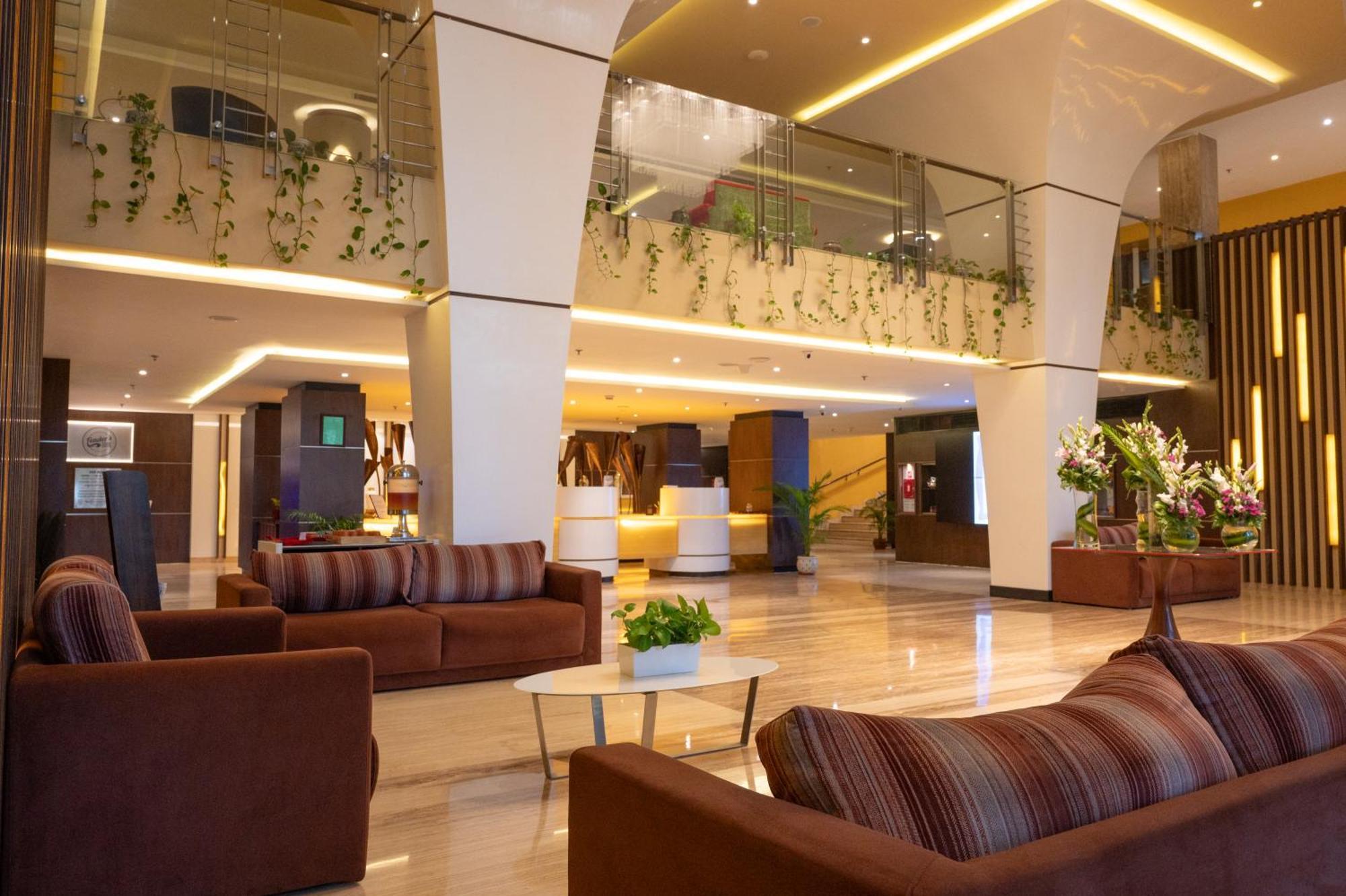 Grand Kakinada By Grt Hotels Exterior foto